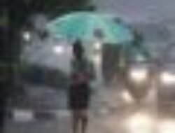 Prakiraan Cuaca Sukabumi Selasa 19 Agustus 2025, BMKG: Hujan Petir di Cikole hingga Cibeureum