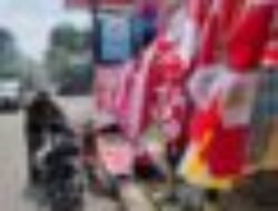 Menjelang HUT RI ke-80 di Sukabumi, Penjual Bendera Keluhkan Omzet Anjlok