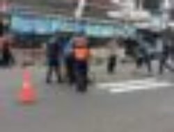 Tanggapi Keluhan, Dishub Kota Sukabumi Gercep Perbaiki Zebra Cross Depan SDN Kebonjati