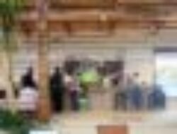 Ngopi di Kebon Awi Perbatasan Sukabumi, Tempat Nongkrong Bernuansa Alam