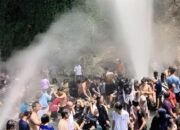 Pesona Geyser Cisolok Sukabumi Dipadati Ribuan Wisatawan