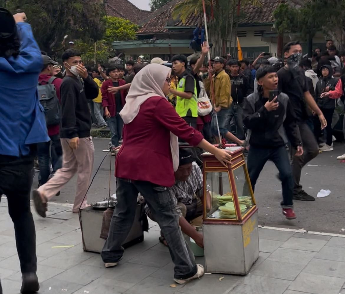 Demo Sukabumi