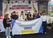 Pesta Rakyat Sukabumi Tak Sekadar Hiburan, Advokat Tebar Literasi Hukum untuk Warga