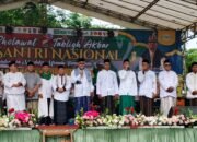 Hari Santri 2025 di Sukabumi, Ribuan Santri Padati Lapangan Waluran