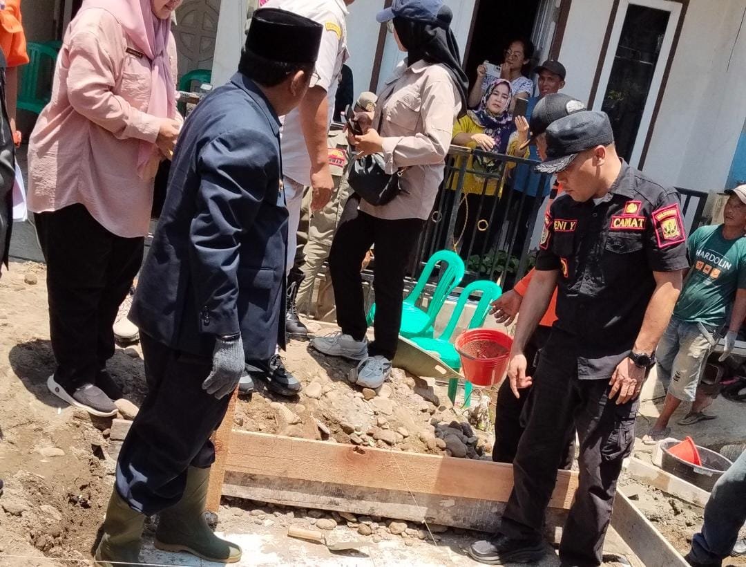 Bupati Sukabumi, Asep Japar