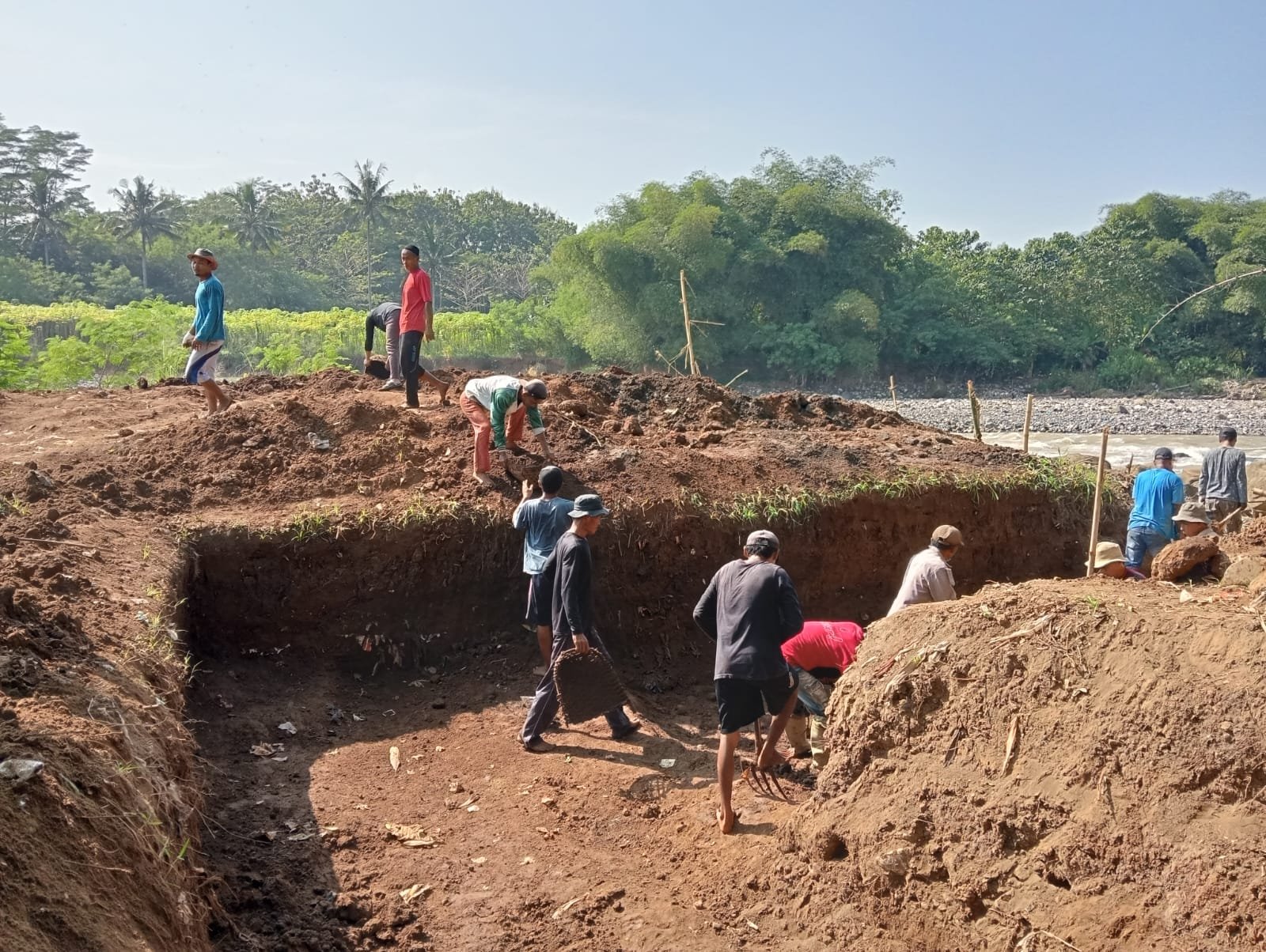 Warga Padabeunghar Bangkitkan Irigasi Jantreng