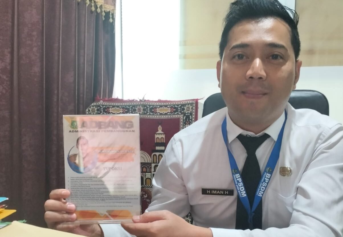 Kepala Bagian Administrasi Pembangunan Setda Kota Sukabumi, Hendry Iman Hermansyah