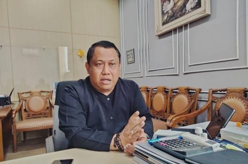 Sekretaris DPRD Kota Sukabumi, Asep Koswara