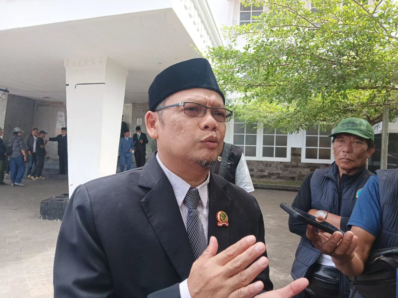 Ketua DPRD Kota Sukabumi, Wawan Juanda