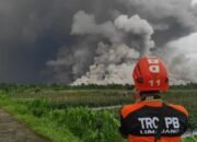 Erupsi Besar Gunung Semeru, Ratusan Warga Dievakuasi