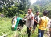 Rem Blong, Angkot di Warungkiara Sukabumi Kecelakaan