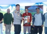 Dukung Ketahanan Pangan Nasional, Polres Sukabumi Tanam Jagung dan Salurkan Bantuan ke Kelompok Tani