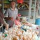 Ramadan Jadi Musim Panen Pedagang Takjil di Alun-Alun Jampangkulon