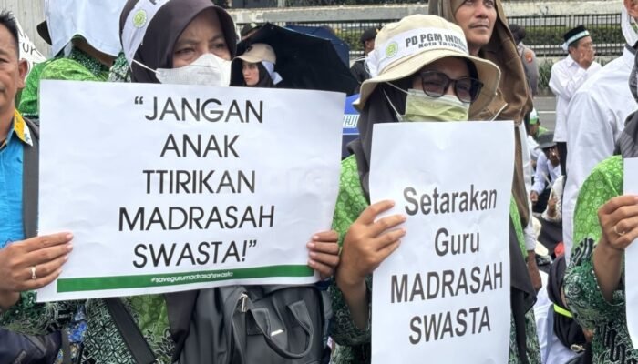 Ini Penyebab Ribuan Guru Madrasah Demo di Jakarta