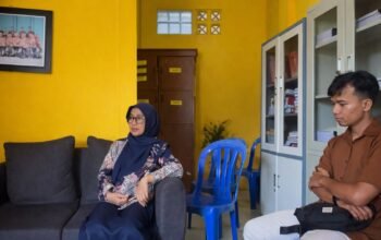 Guru yang Suapi Siswinya di Sukalarang Sukabumi Akhirnya Dinonaktifkan