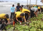 Dukung Wisata Bersih, Polres Sukabumi Ajak Forkopimda Kurve Massal di Palabuhanratu