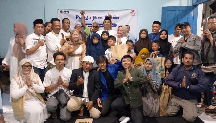 Momentum Ramadan, PWI Kota Sukabumi Gelar Buka Bersama dan Santunan Yatim
