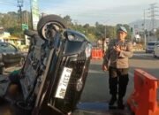 Inilah Penyebab Mobil Hitam Terbalik di Exit Tol Parungkuda Sukabumi