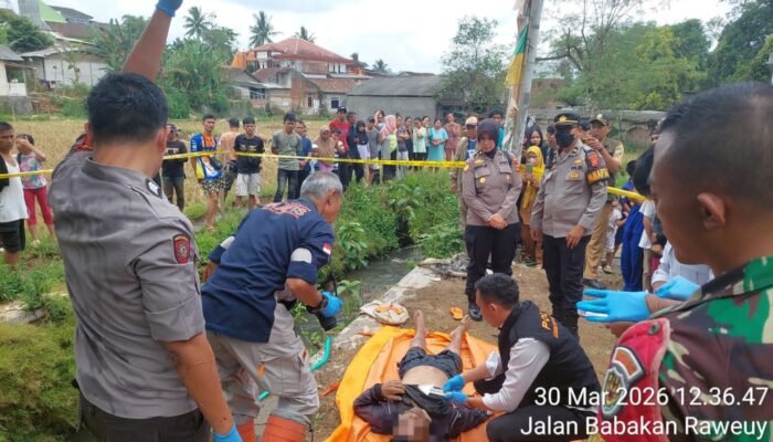 Warga Perumahan Cemerlang Indah Sukabumi Temukan Mayat di Aliran Sungai