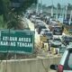 Tumpukan Kendaraan di Exit Tol Bocimi Seksi III Sukabumi, Pengendara Mengeluh