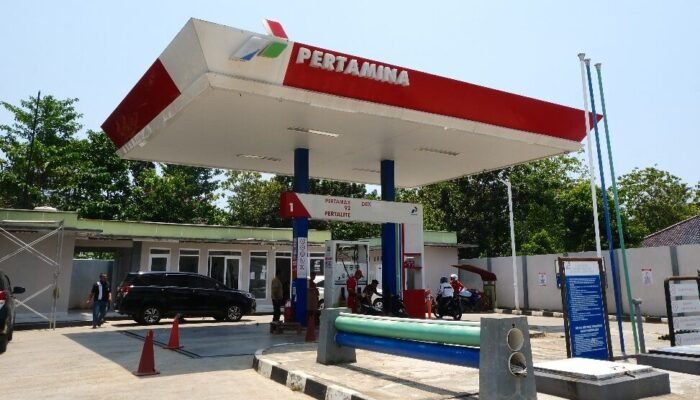 Stok BBM RI Aman 21–28 Hari, Bahlil Cari Pasokan Minyak ke Seluruh Dunia