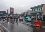 Hujan Ringan, Lalu Lintas Simpang Ratu Cibadak Tetap Lancar