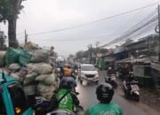 Banyak Angkot Ngeblong, Lalu Lintas Cibadak Sukabumi Macet