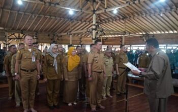 Dipimpin Camat Caringin, Pengurus Apekkasi Kabupaten Sukabumi Dikukuhkan
