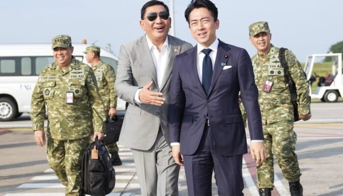 Indonesia dan Jepang Dijadwalkan Teken Kerja Sama Pertahanan, Menhan Jepang Tiba di Indonesia