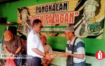 ​Kejutkan Warga Parungkuda, Bupati Asep Japar Bagikan Daging Kurban hingga Serap Aspirasi