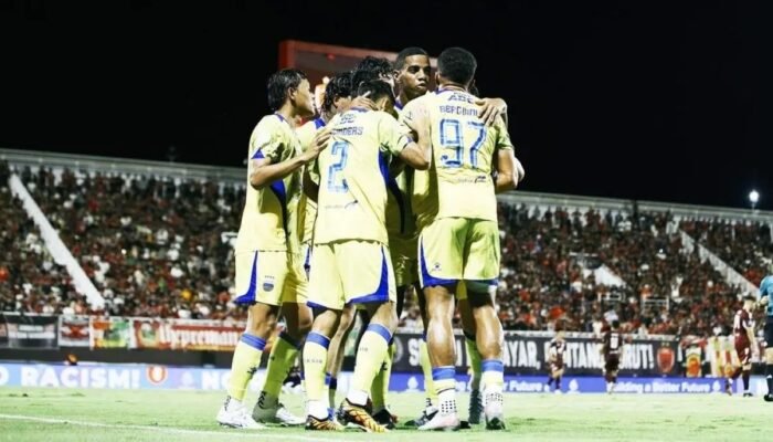 Persib Ingin Bikin Sejarah Juara di Bandung