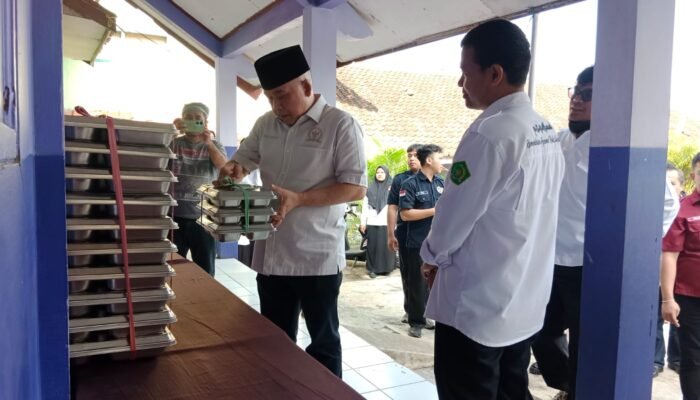 Monitoring MBG di Citamiang, Hergun Dorong Standar Nasional Diterapkan