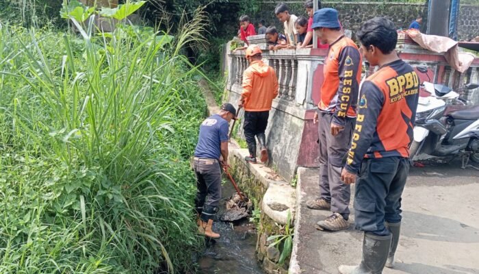 BPBD Sukabumi Ajak Warga Jaga Kebersihan Drainase