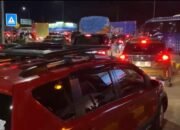 Exit Tol Parungkuda Macet Total, Perjalanan Tersendat Berjam-jam