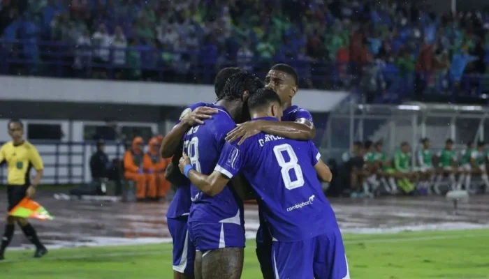Persib vs PSIM: Laga Final Kedua Menuju Hattrick Juara