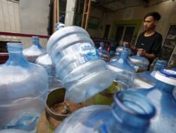 Minum Air dari Galon Guna Ulang Picu Pubertas Dini Itu Hoaks