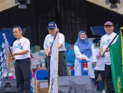 Ribuan Peserta Meriahkan Fun Walk, Fun Run, dan Fun Bike Milad ke-23 UMMI