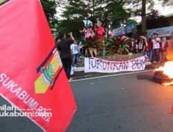 Lagi, Mahasiswa Sukabumi Turun ke Jalan Desak Evaluasi Total Pemerintahan Prabowo-Gibran !