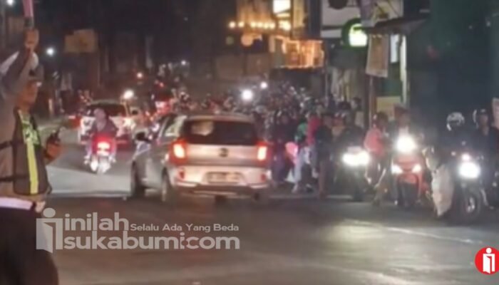 Macet Parah dari Cisaat hingga Parungkuda Sukabumi, Polisi Berlakukan One Way