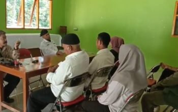 Camat Jampangkulon Mulai Sidak Tanpa Pemberitahuan, Pegawai Desa Diminta Tingkatkan Disiplin dan Pelayanan