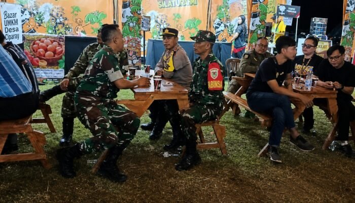 Polsek dan Koramil Jampangkulon Kawal Meriahnya Konser Budi Cilok di Ciparay, Ribuan Warga Padati Lokasi