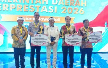 Kota Sukabumi Bersinar di Jawa-Bali, Raih Predikat Terbaik II Pengendalian Inflasi