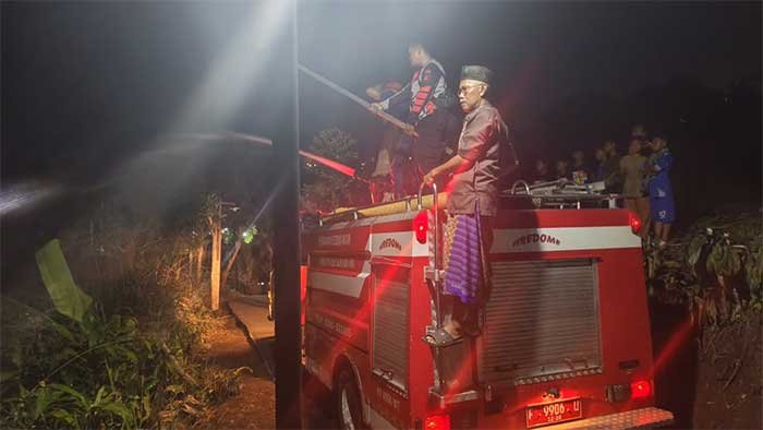 Kebakaran Lahan di Cibadak