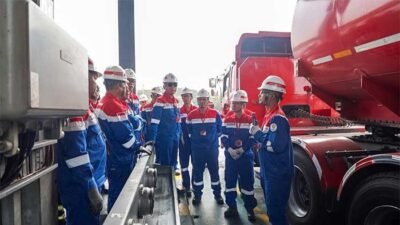 Pertamina Patra Niaga RJBB Pastikan Keandalan Distribusi Energi Bersama Komisaris Utama PT Pertamina (Persero)