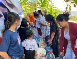 Proyek Irigasi Picu Kekeringan, Warga Cibadak Sukabumi Harus Antre untuk Air Bersih