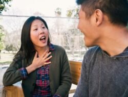 Jangan Remehkan Obrolan Ringan, Studi Sebut Bisa Kurangi Kesepian
