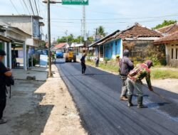 Pengaspalan Jalan Pasiripis-Ciracap Dimulai, Akses Ekonomi Selatan Sukabumi Kian Mulus