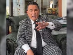 Dikecam Berbagai Pihak, Hotman Paris Sampaikan Permintaan Maaf kepada Wartawan dan Presiden