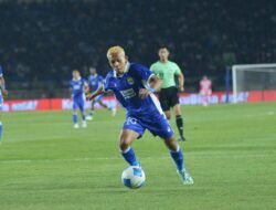 Debut Bersama Persib, Ikhwan Ali Tanamal Bangga Bela Juara Liga Indonesia
