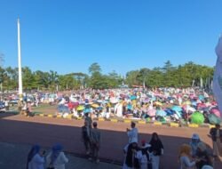 Ribuan Warga Ikuti Khatam Akbar, Pemkab Sukabumi Resmikan Gerakan Wakaf 1 Juta Al-Qur’an